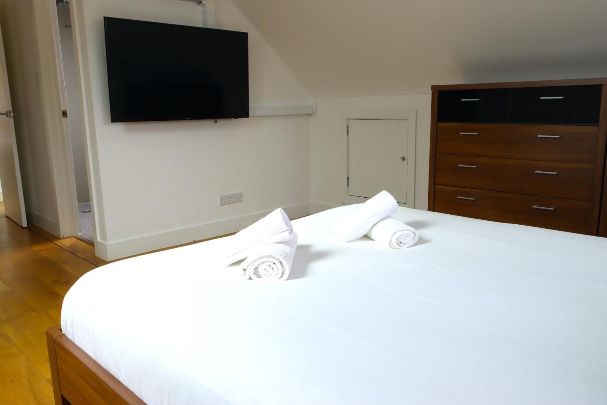Four Corners Holiday Home Hot Tub & Sauna 芬当 外观 照片