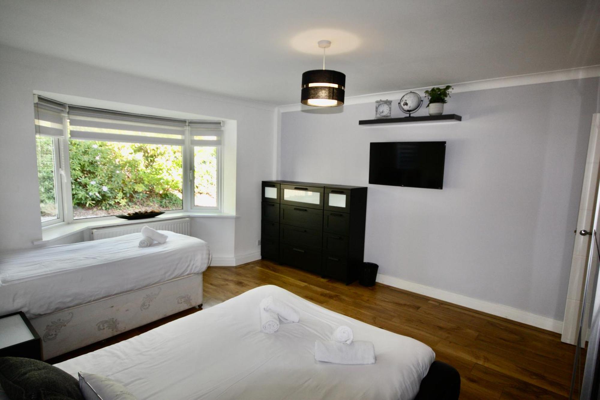 Four Corners Holiday Home Hot Tub & Sauna 芬当 外观 照片